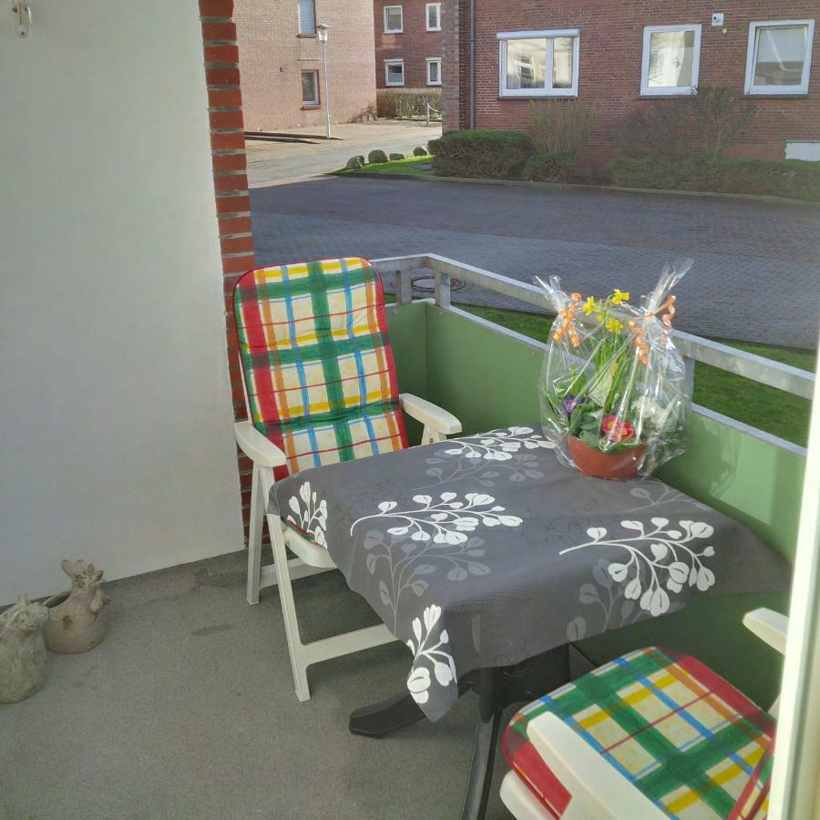 Haus Tertius - Strand- Und Hafennahe Ruhige Ferienwohnung Büsum Kültér fotó